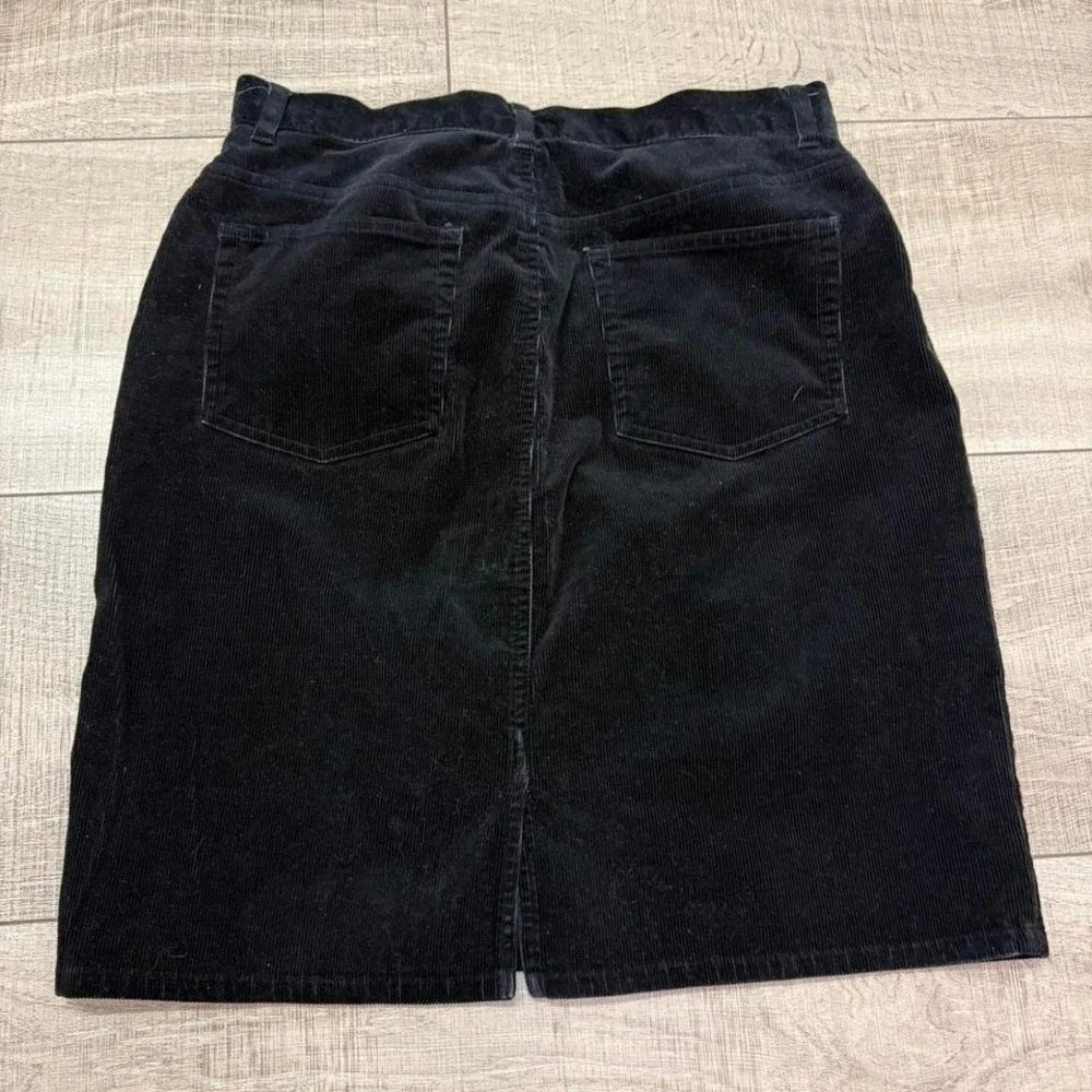 90s Black Corduroy‎ Mini Skirt | Minimal Vintage Core